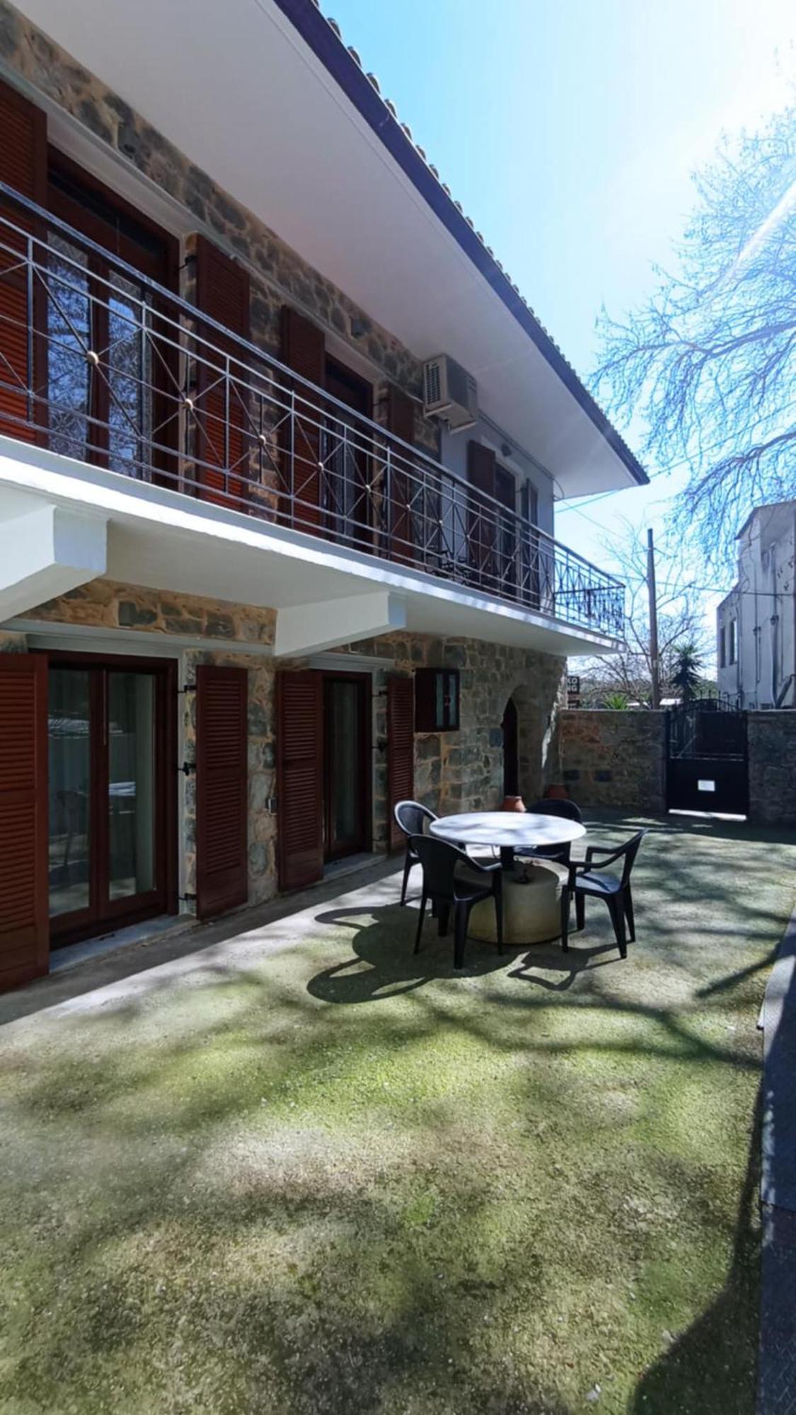 מישטראש Villa Iris מראה חיצוני תמונה